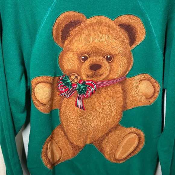 Vintage Christmas Bear Jumper Sweatshirt - Picture 3 of 7
